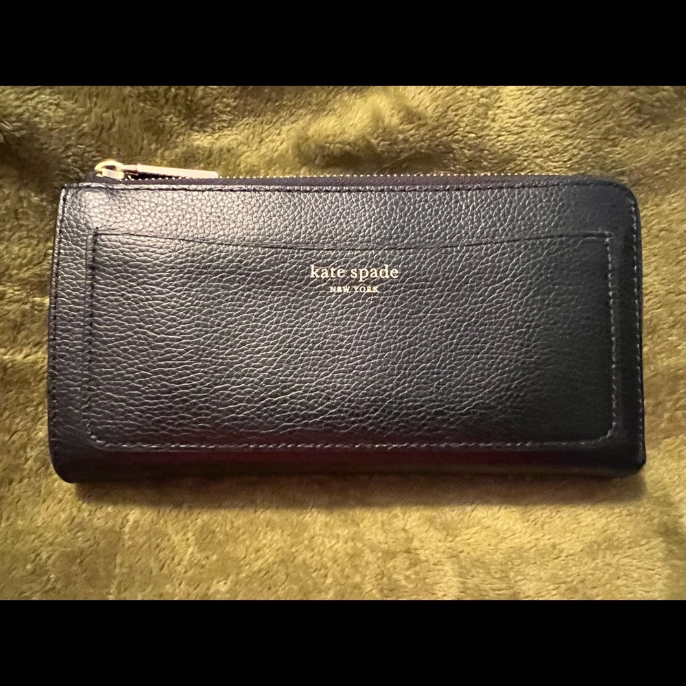 Black Kate Spade Wallet!